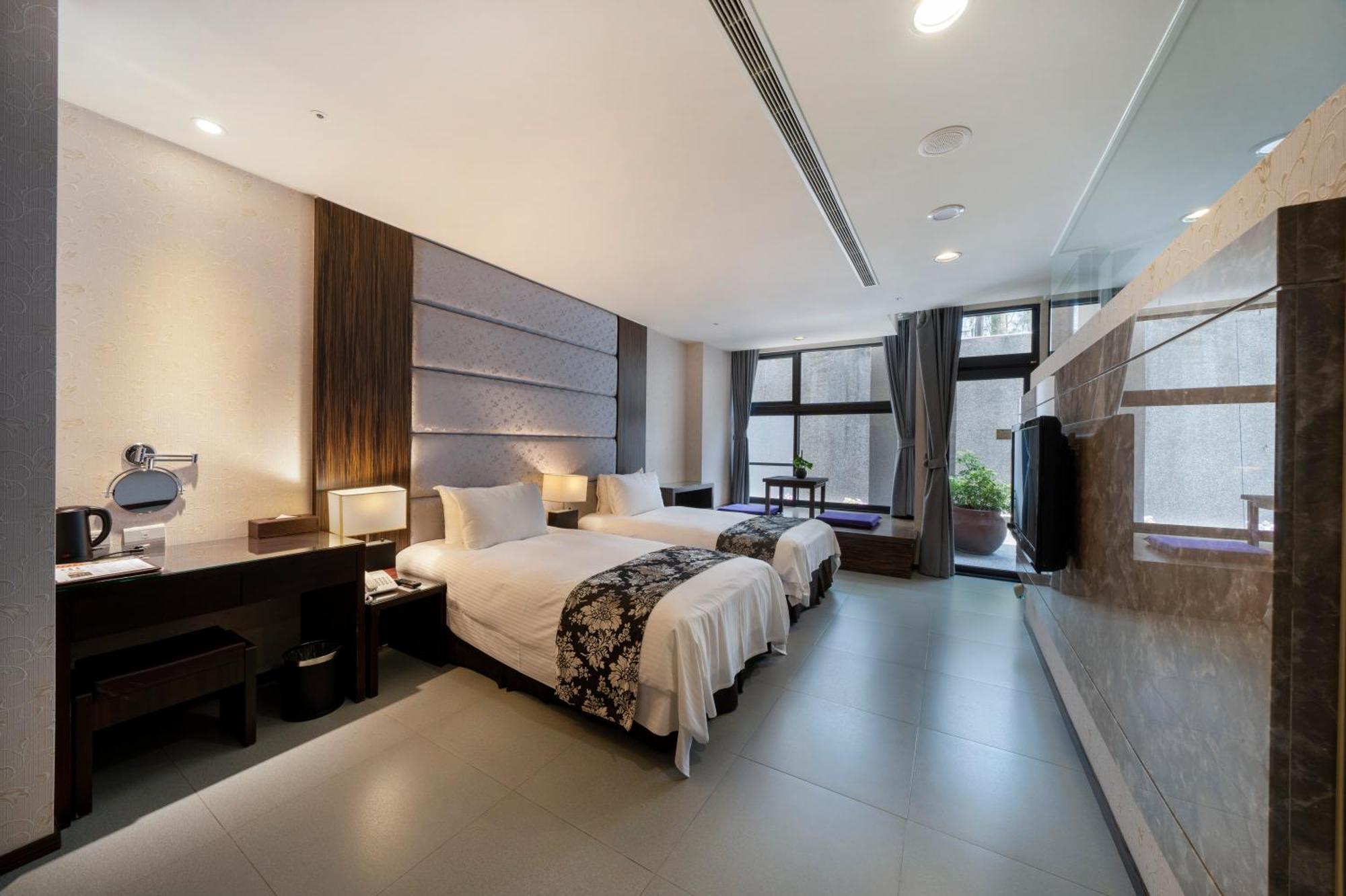 Tai-Yi Red Maple Resort Puli Dış mekan fotoğraf