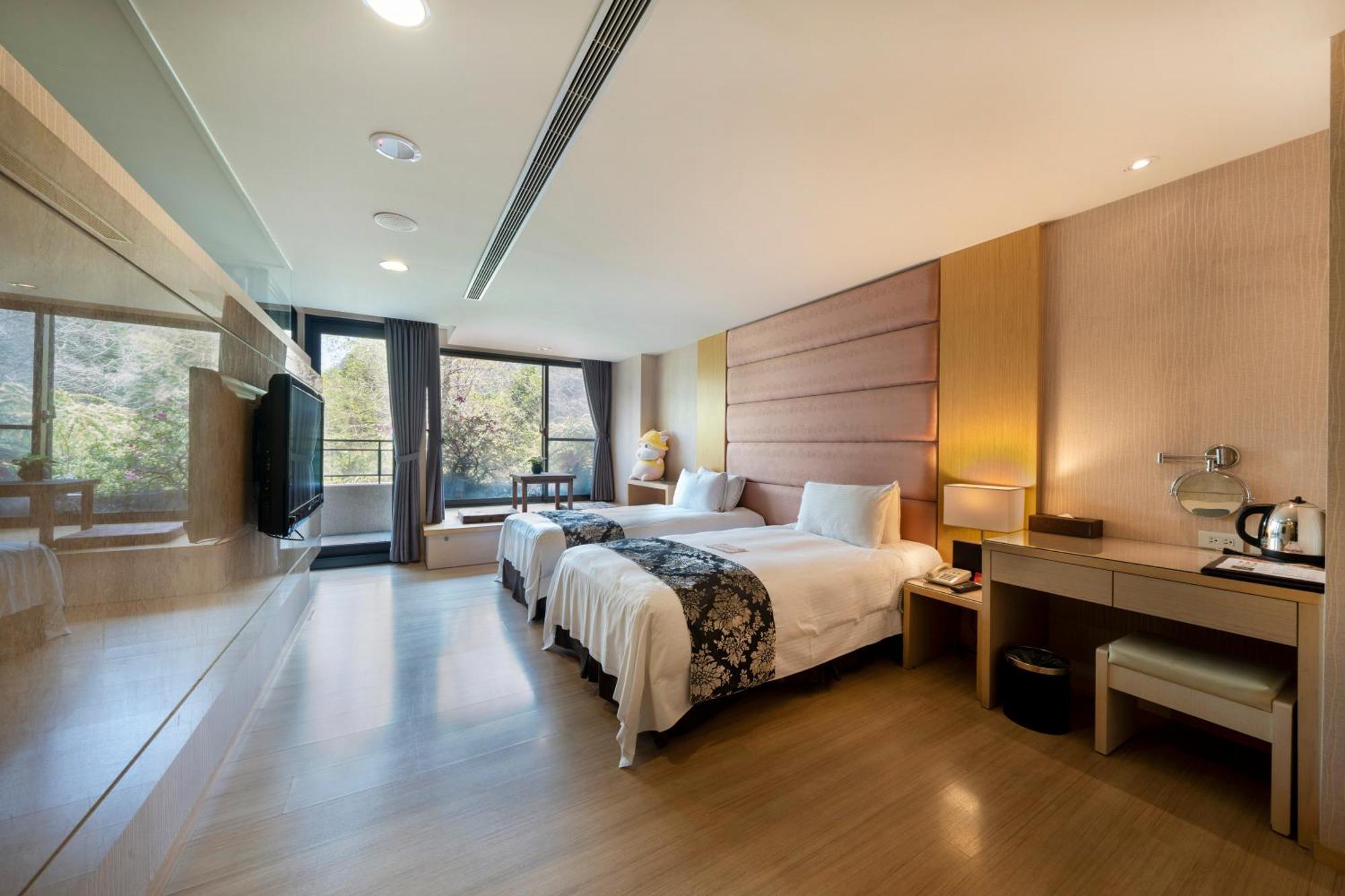 Tai-Yi Red Maple Resort Puli Dış mekan fotoğraf
