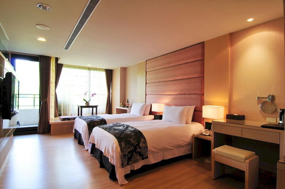 Tai-Yi Red Maple Resort Puli Dış mekan fotoğraf