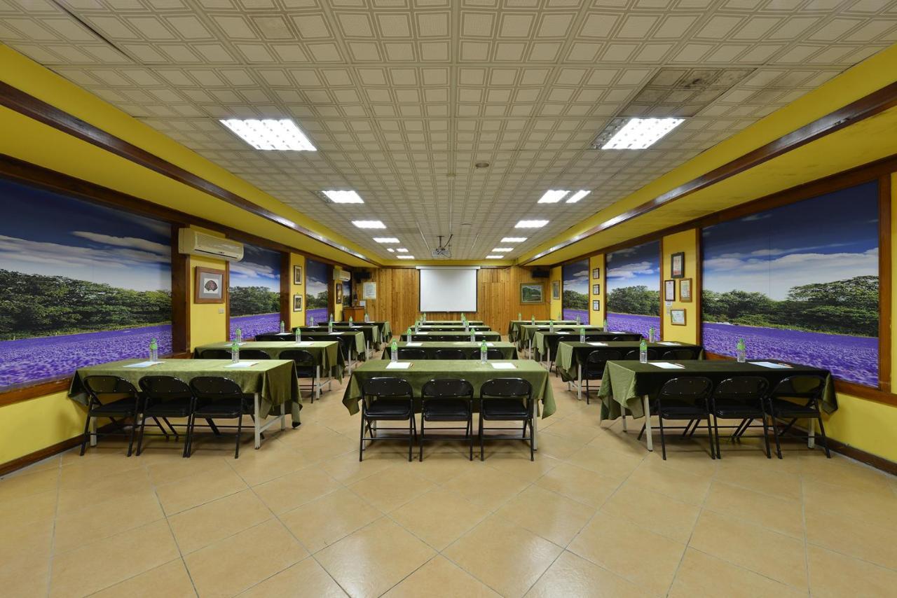 Tai-Yi Red Maple Resort Puli Dış mekan fotoğraf